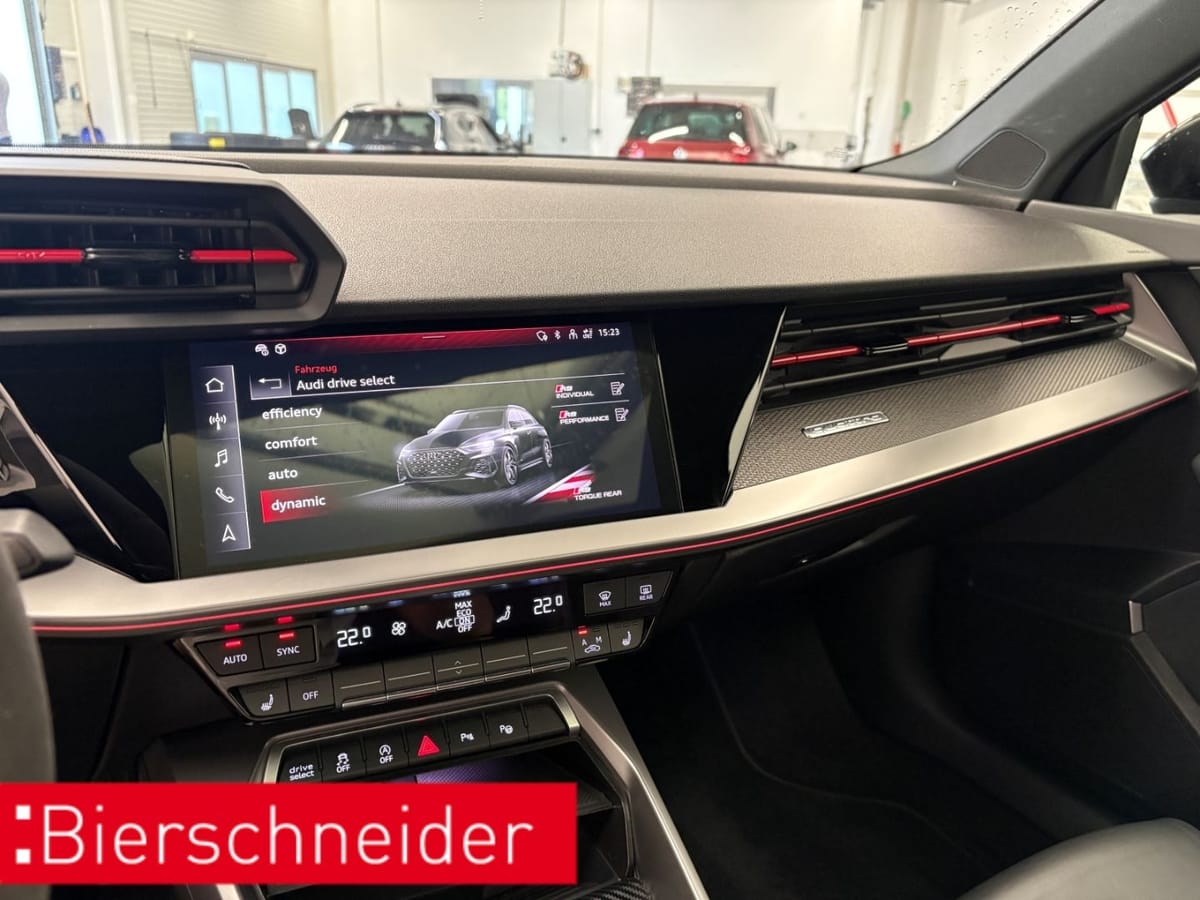 Audi RS3 Sportback 280KM H MATRIX 19 PANO KAMERA B&O foto 11