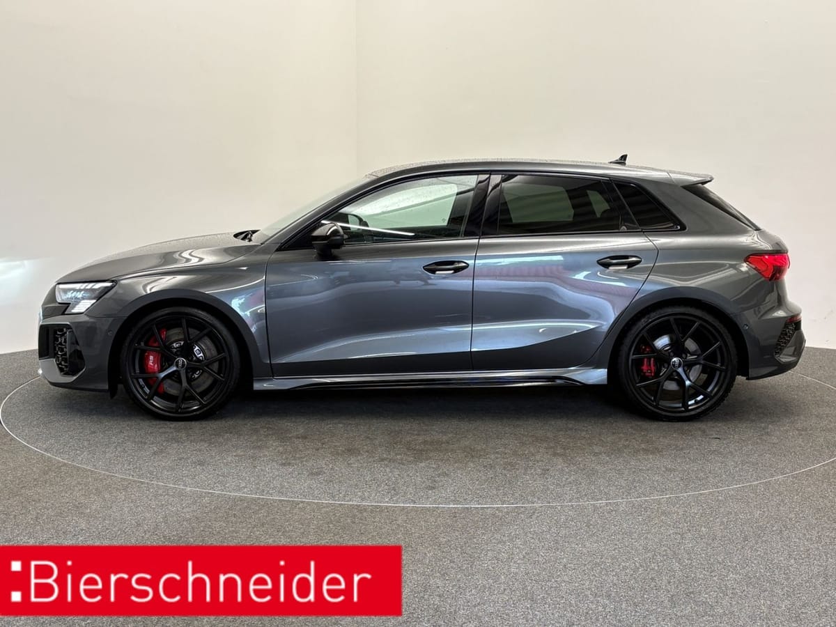 Audi RS3 Sportback 280KM H MATRIX 19 PANO KAMERA B&O foto 4