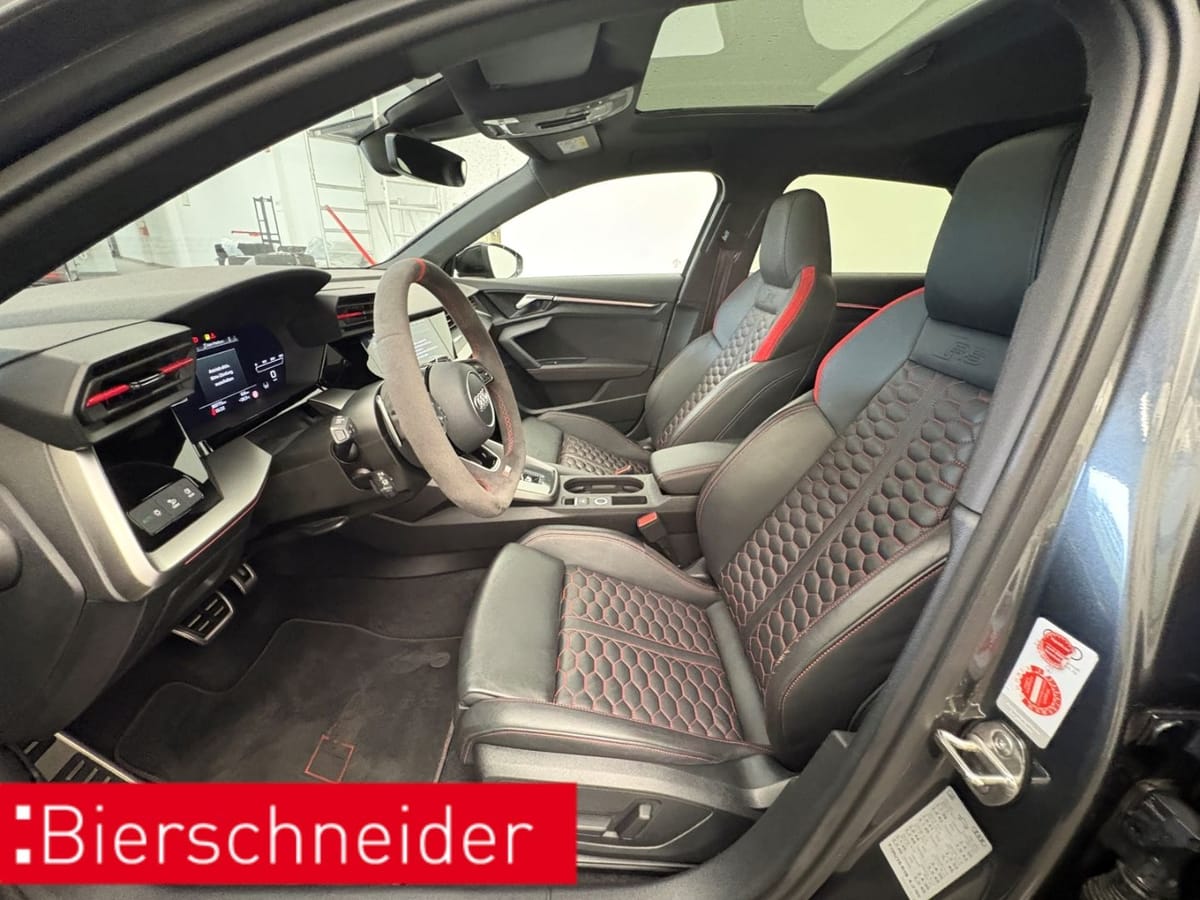 Audi RS3 Sportback 280KM H MATRIX 19 PANO KAMERA B&O foto 8