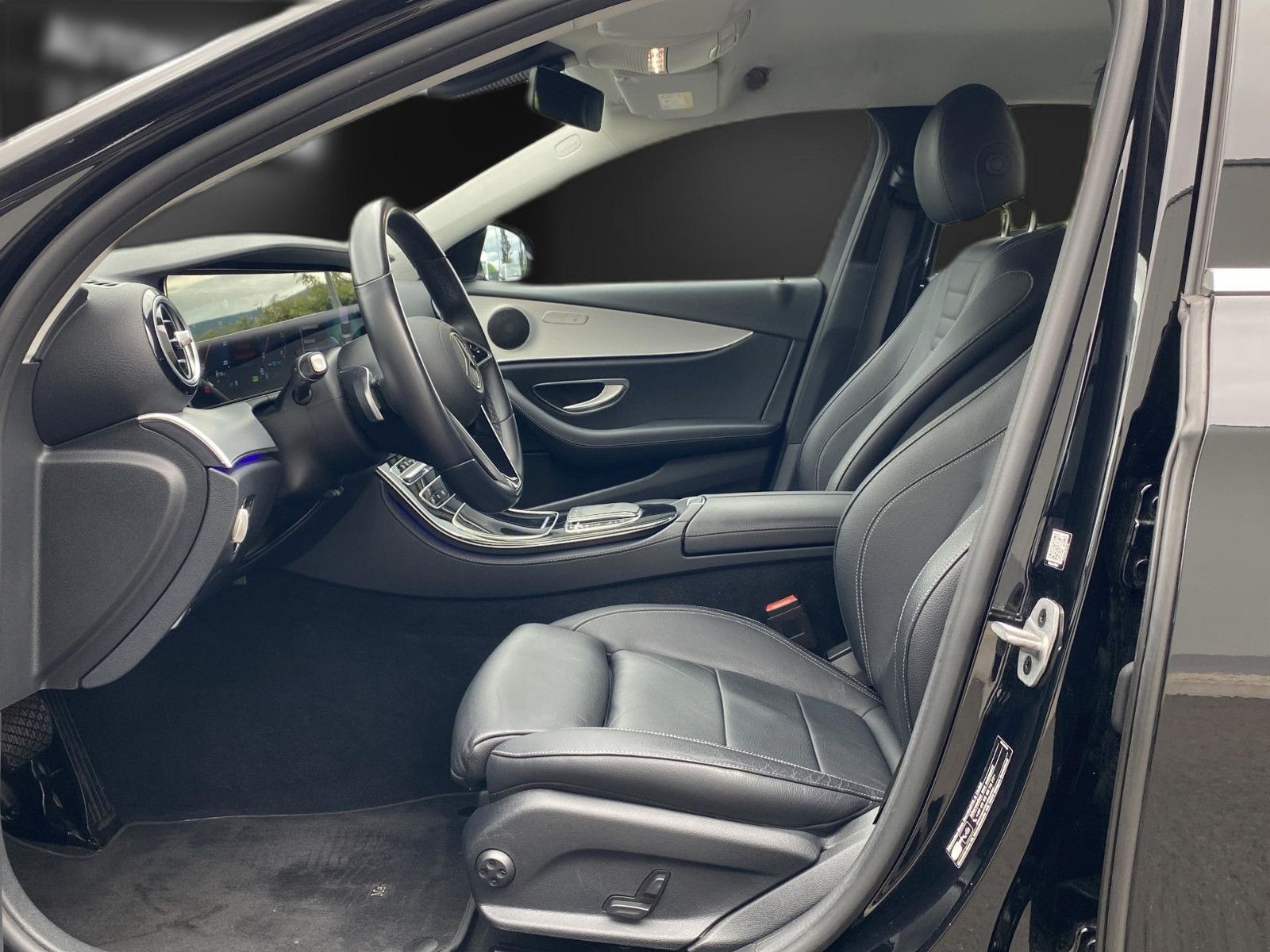 Mercedes-Benz E 300 Avantgarde Vollleder*LED*Kamera*Wides*DAB* foto 13