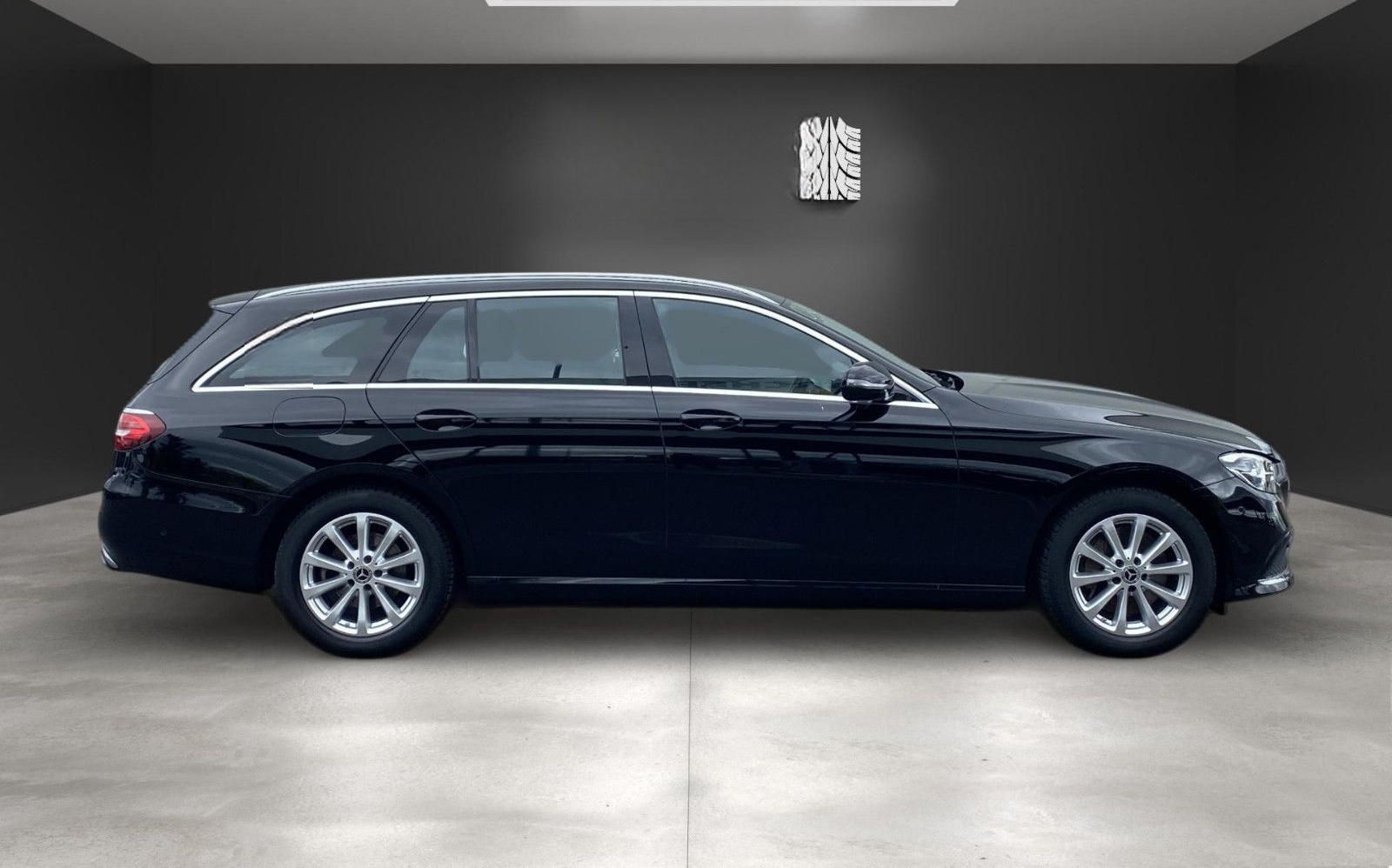 Mercedes-Benz E 300 Avantgarde Vollleder*LED*Kamera*Wides*DAB* foto 10