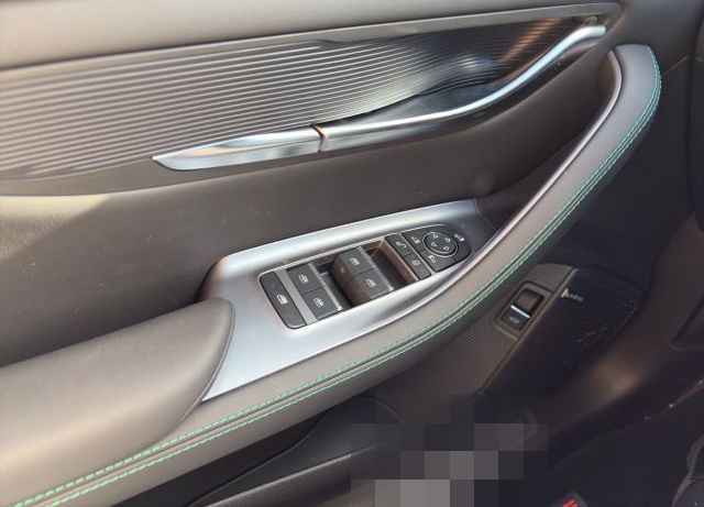 BYD Seal U DM-i Design AWD Plug-In Hybrid 870km+ACC foto 12