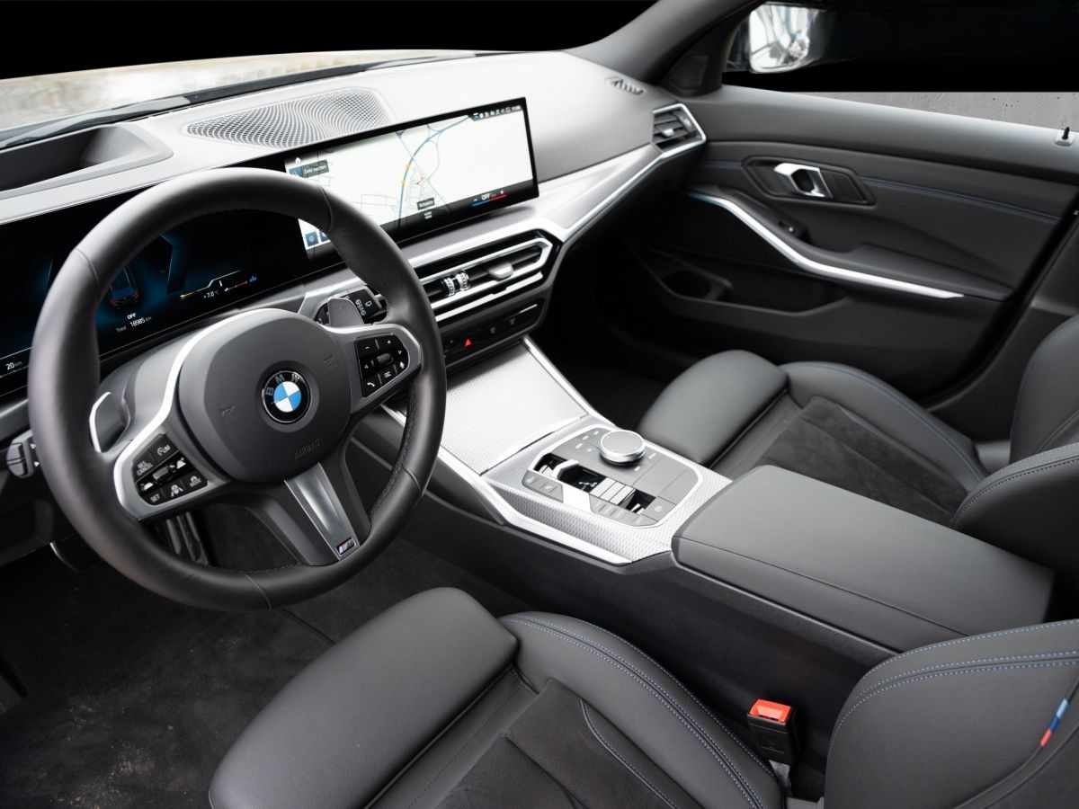 BMW 330d Touring xDrive M Sport. Neupreis 78.200.- E foto 5