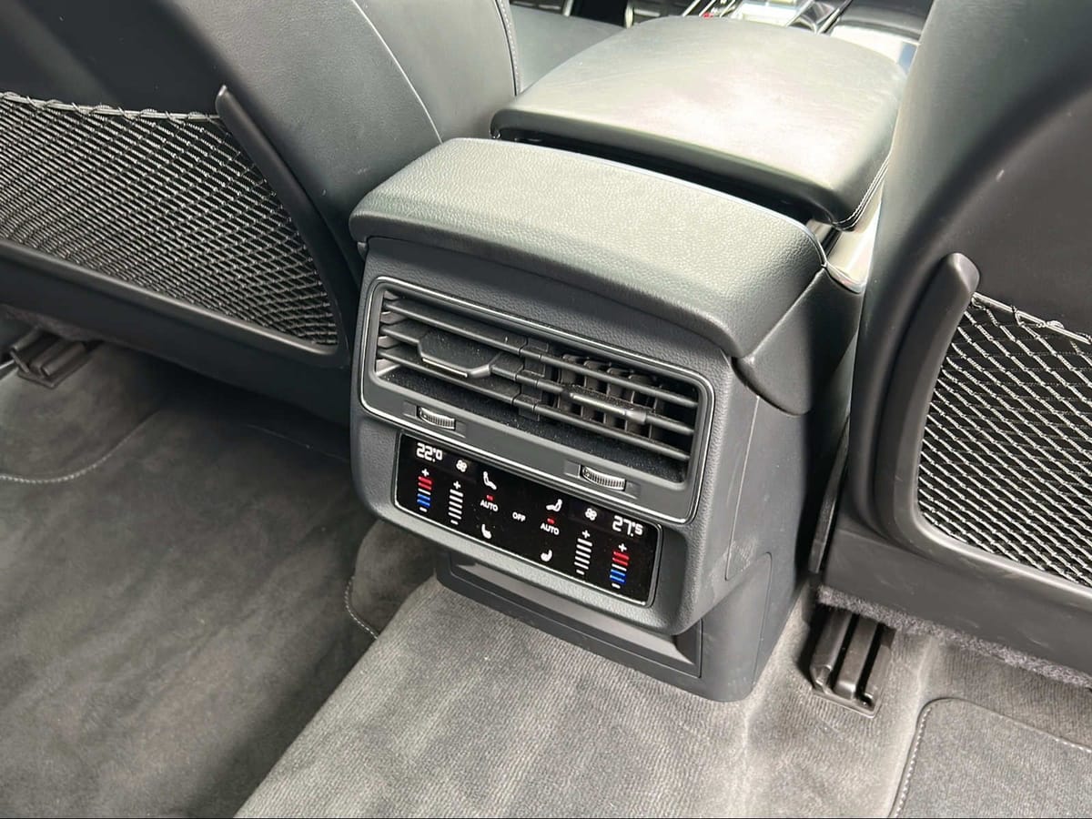 Audi Q8 55 TFSI S-LINE B&O SOFT CLOSE 360° PANO AHK foto 16