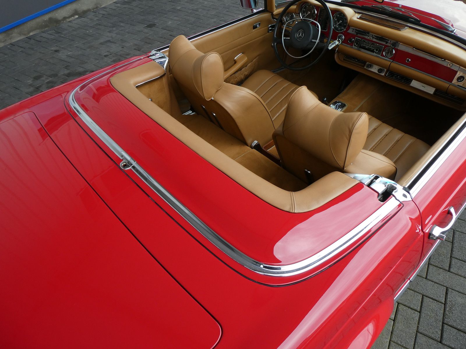 Mercedes-Benz SL 280 Pagode, originale Karosserie foto 17
