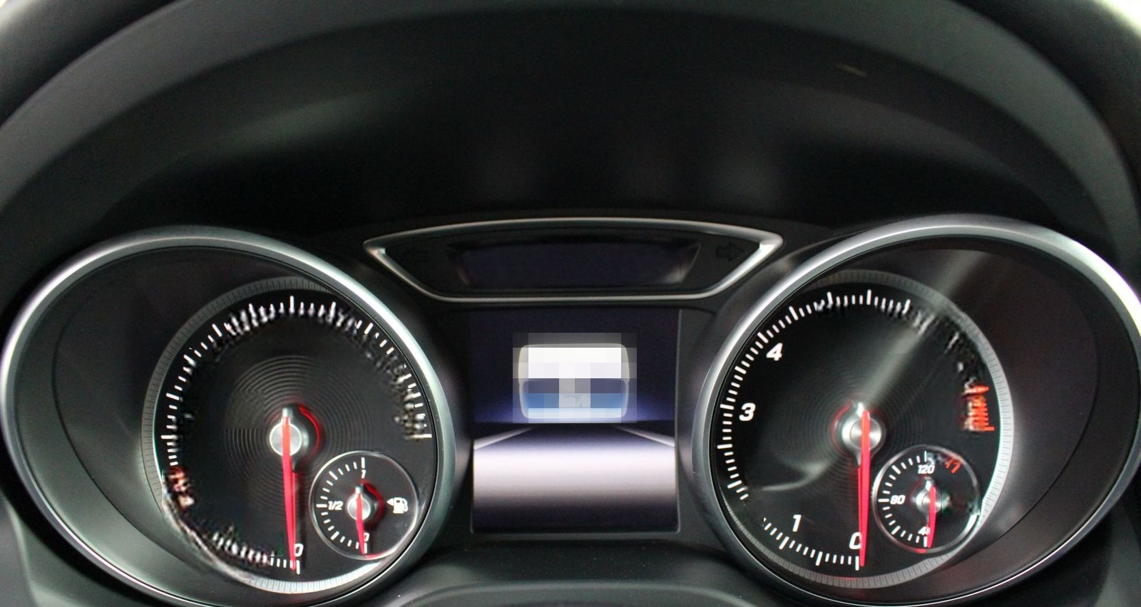 Mercedes-Benz CLA 200 SB Urban LED Panorama Navi Kamera SHZ foto 11