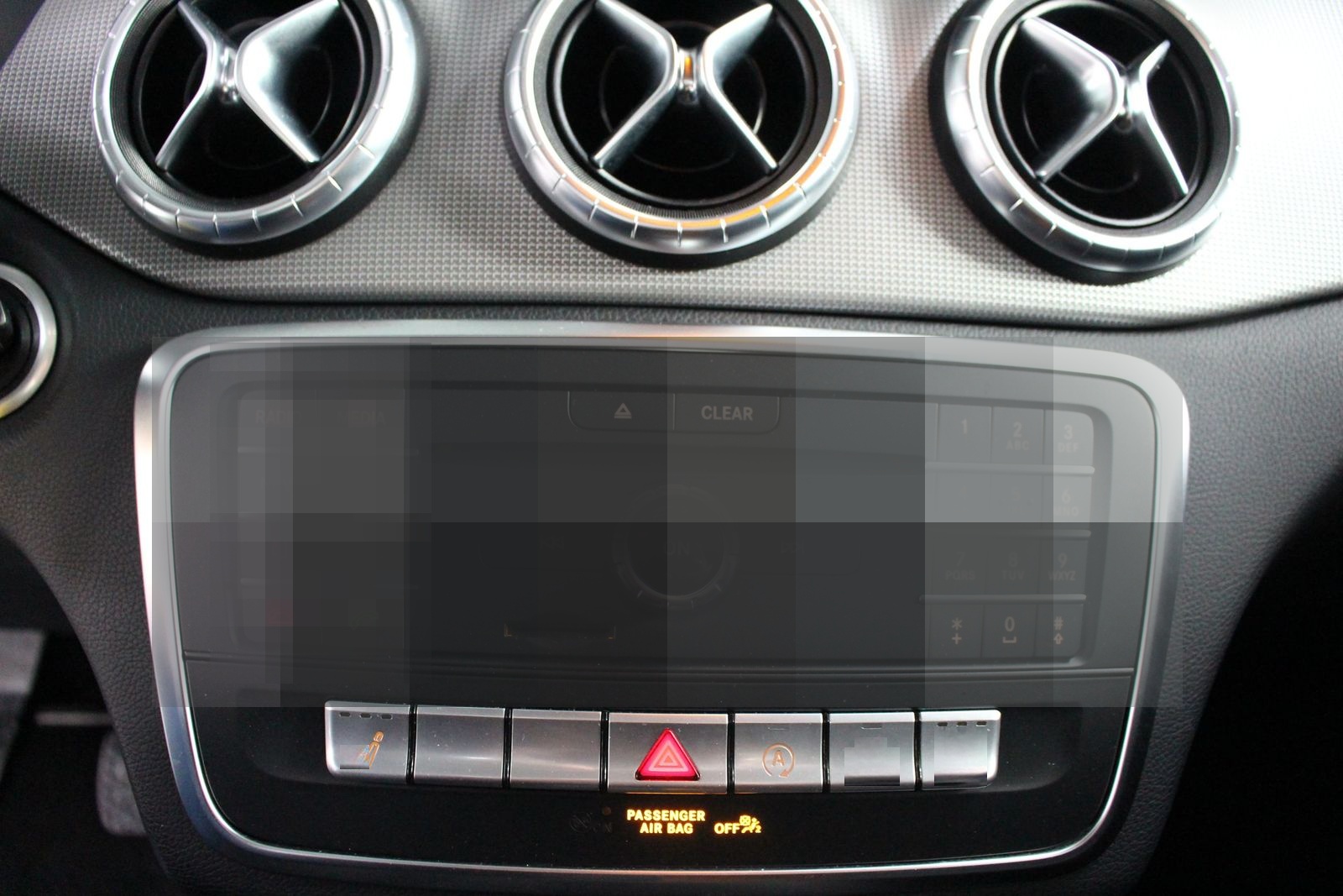 Mercedes-Benz CLA 200 SB Urban LED Panorama Navi Kamera SHZ foto 13