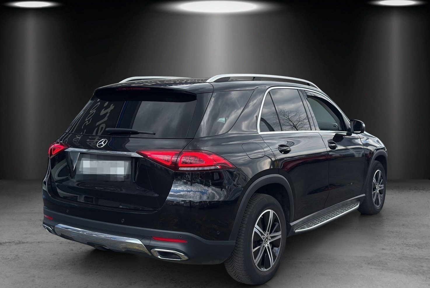 Mercedes-Benz GLE300d 4M AMG int DISTRO Pano AHK Trittbret HUD foto 5