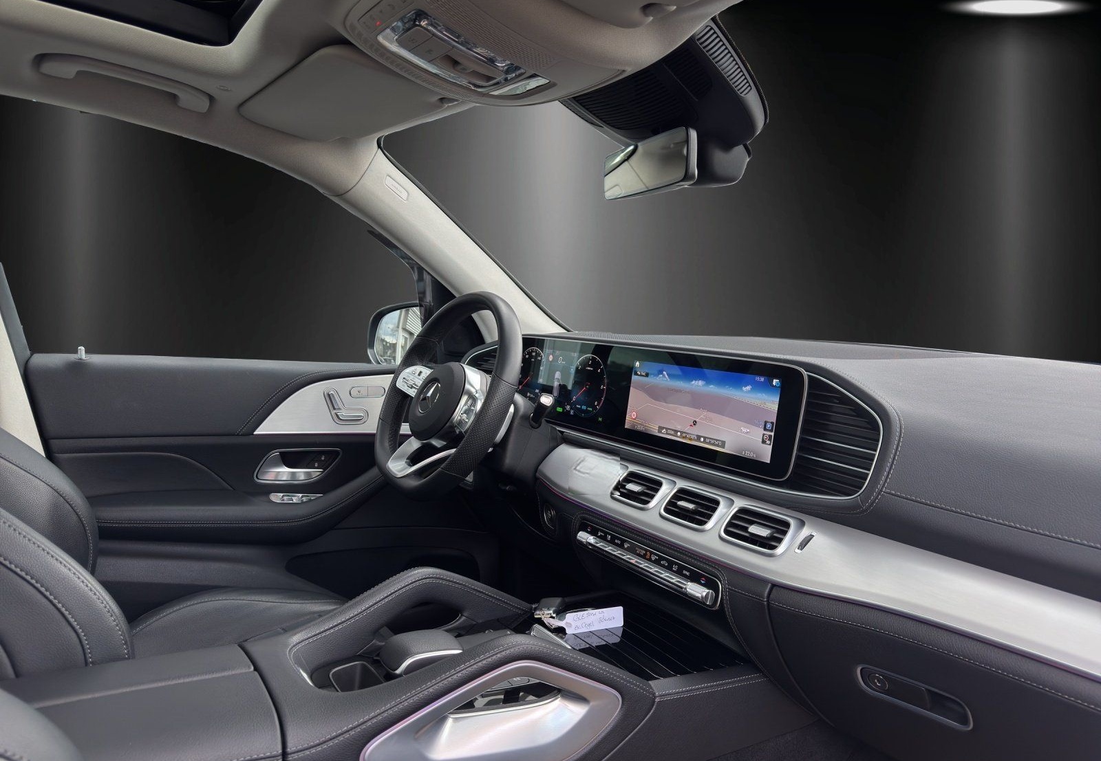 Mercedes-Benz GLE300d 4M AMG int DISTRO Pano AHK Trittbret HUD foto 10