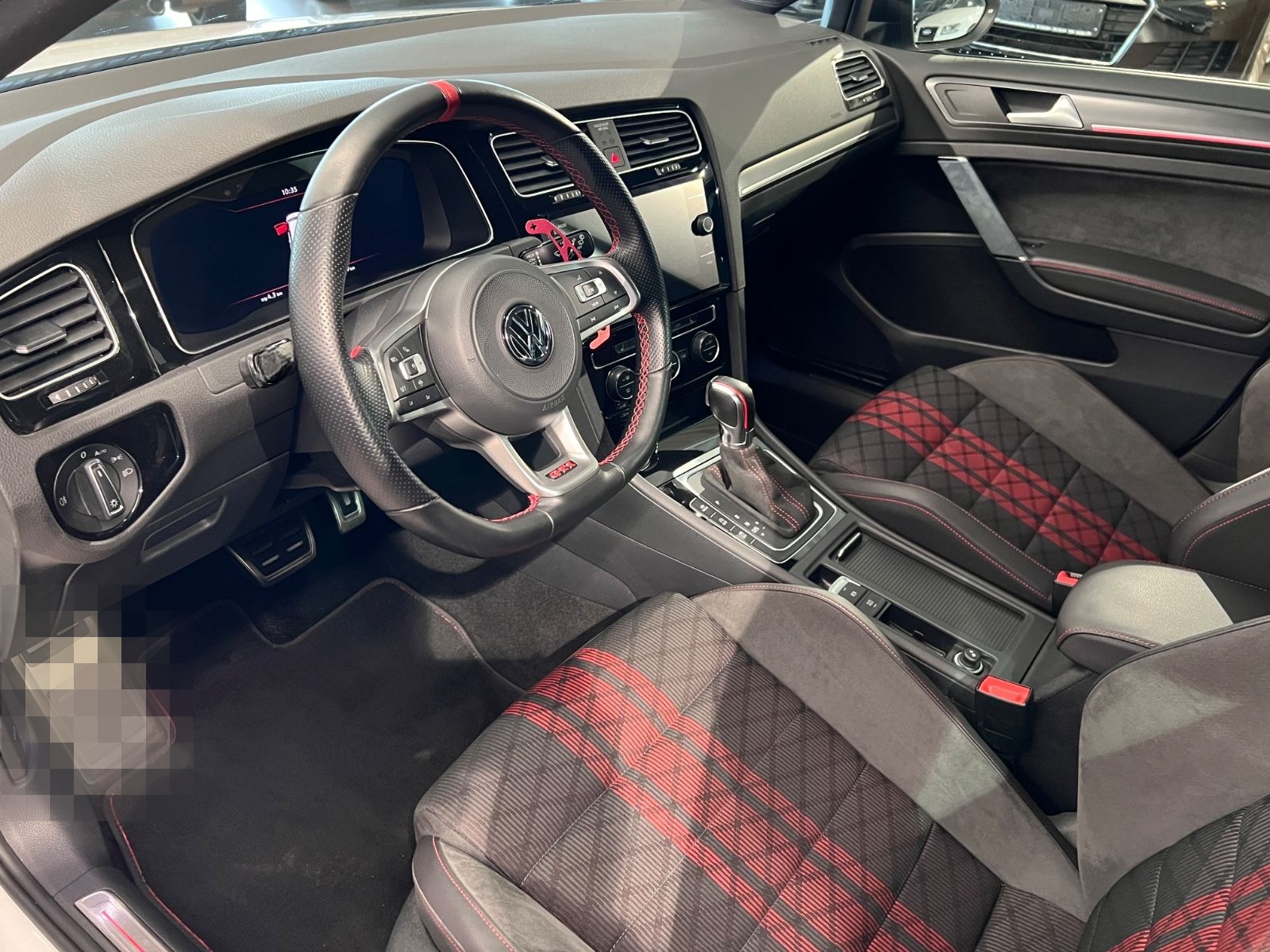 Volkswagen Golf 2.0 TSI DSG GTI TCR ACC 19Zoll NAVI 1.HAND foto 19