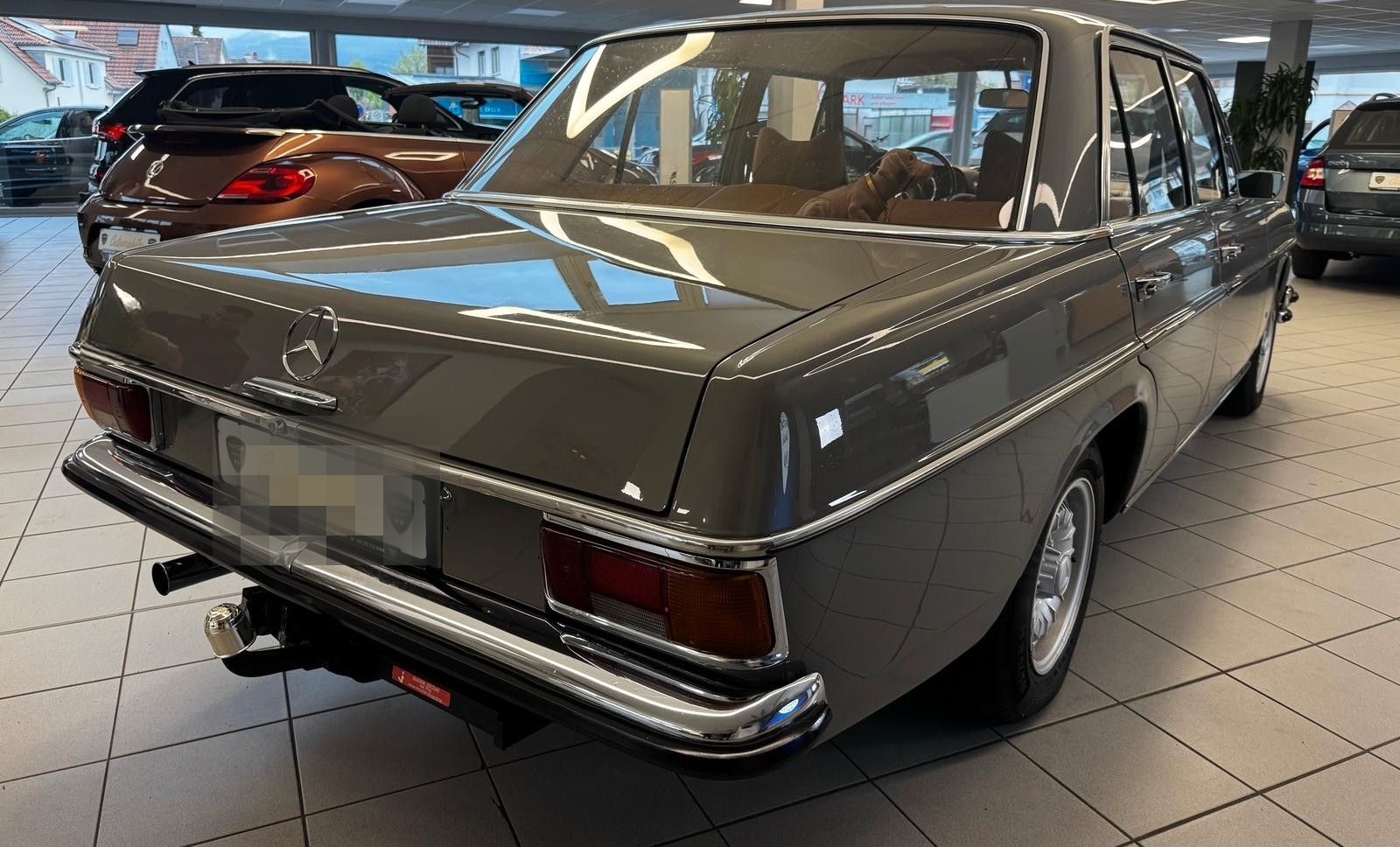 Mercedes-Benz E 220 - W115 - Top foto 7