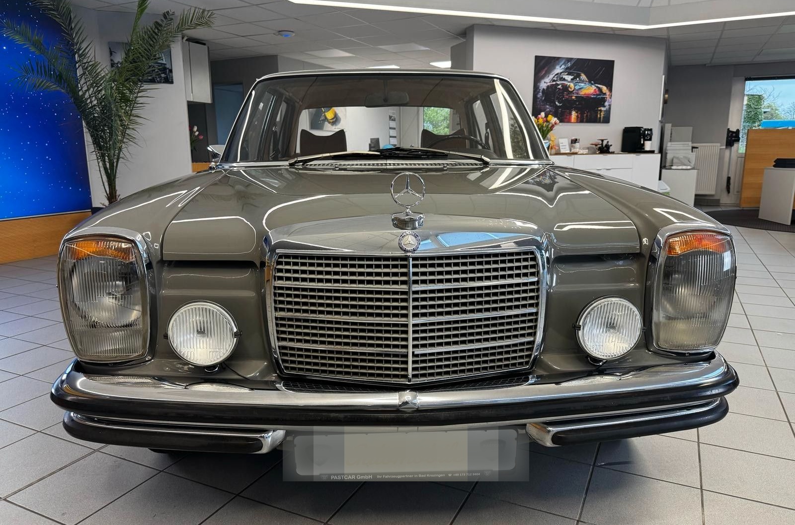 Mercedes-Benz E 220 - W115 - Top foto 10