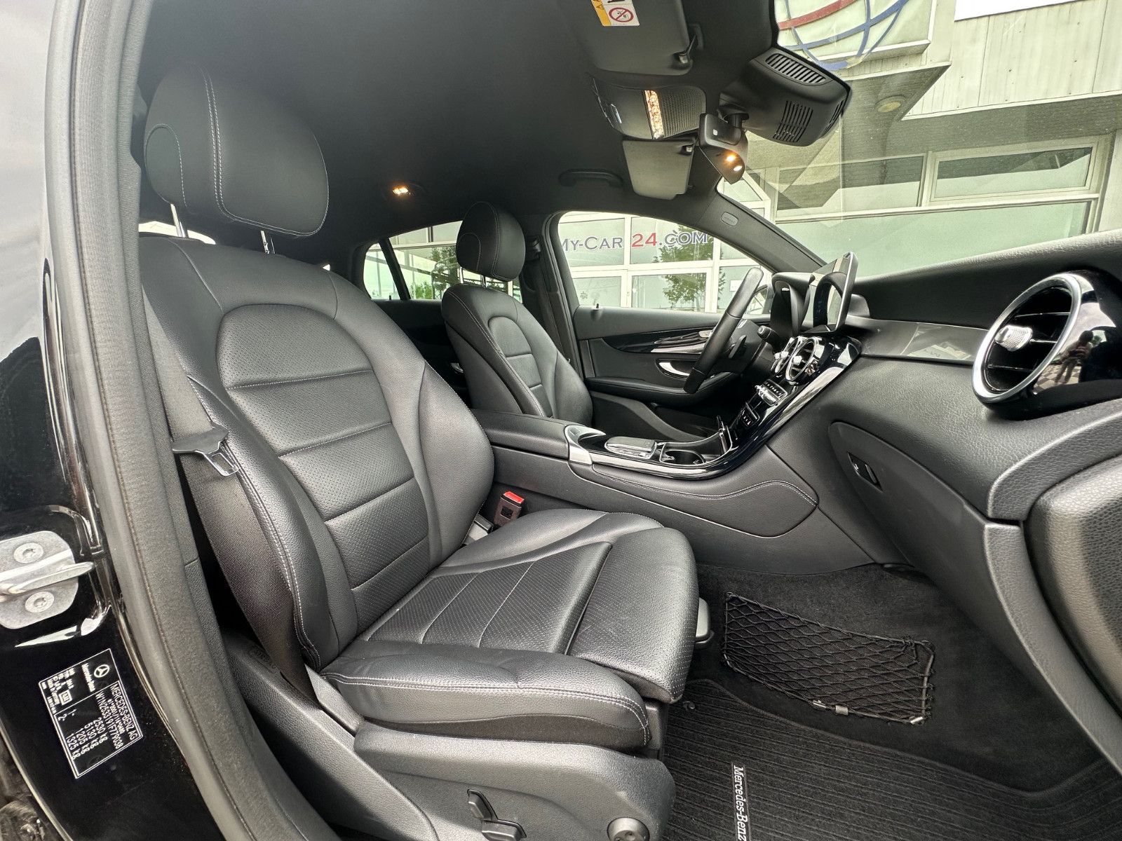 Mercedes-Benz GLC 300 d 4Matic Coupe+Business Paket foto 18