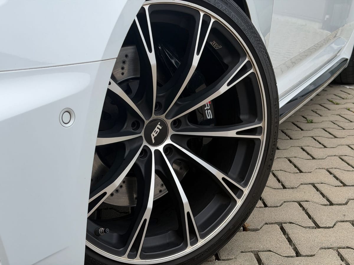 Audi RS4 Avant 2.9 TFSIquattro|NonOPF|280|RSAbgas|B&O foto 2