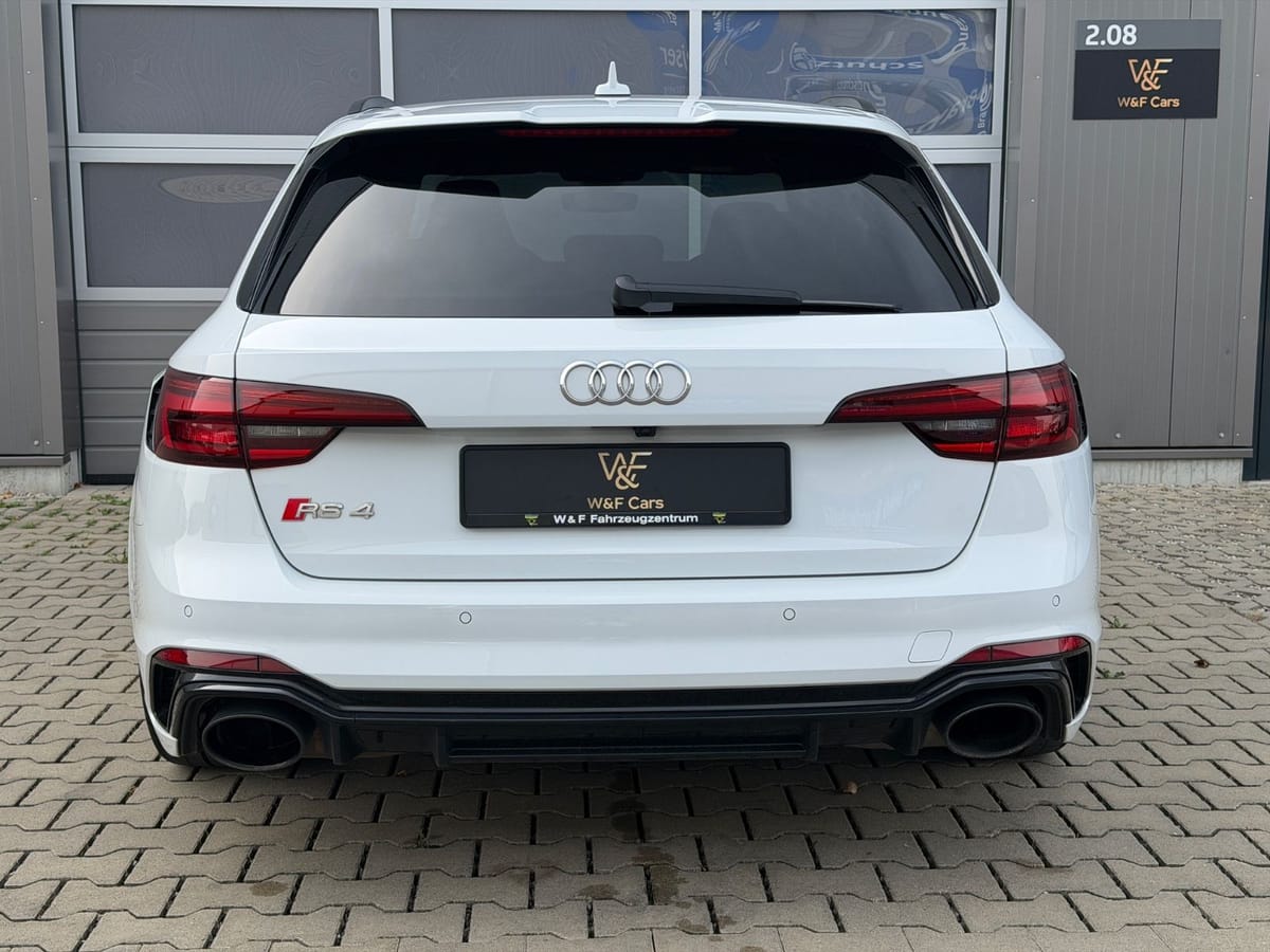 Audi RS4 Avant 2.9 TFSIquattro|NonOPF|280|RSAbgas|B&O foto 11