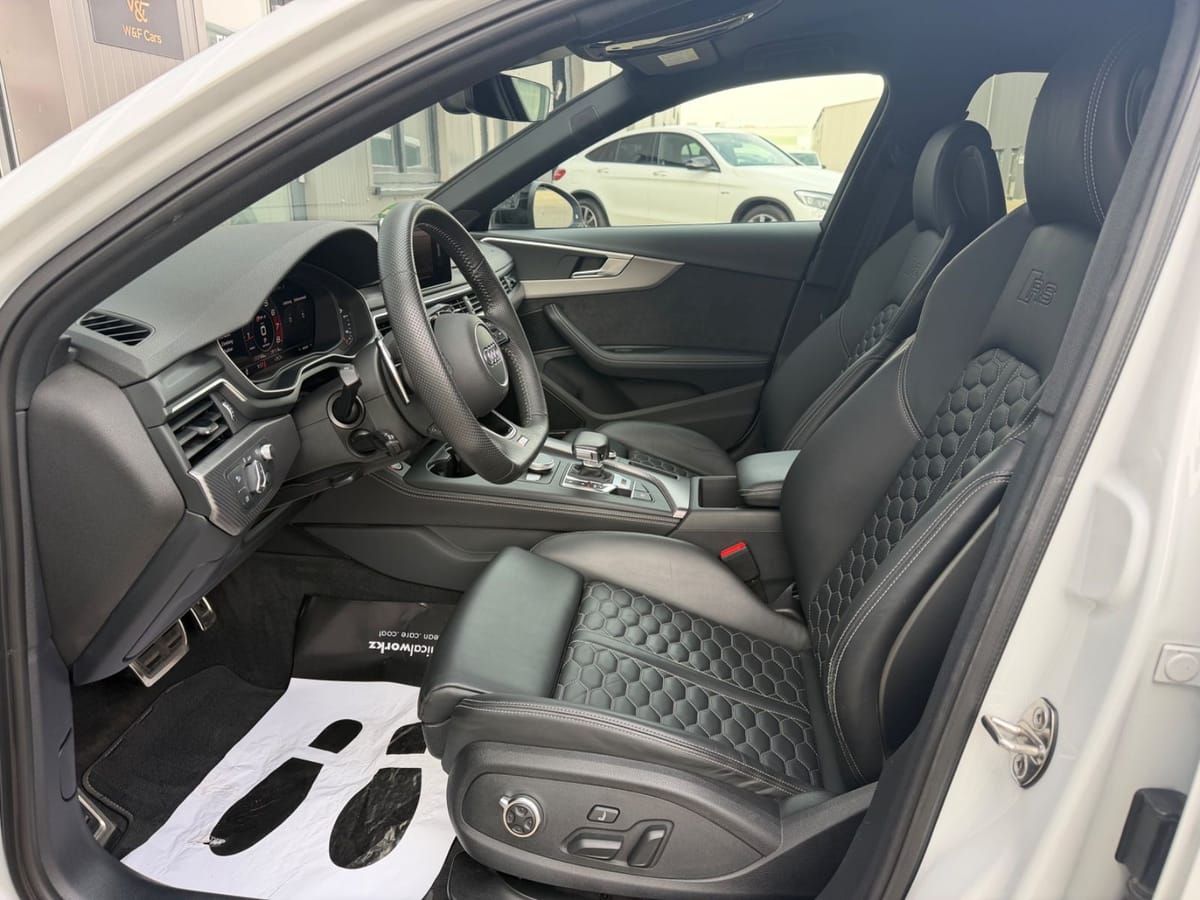 Audi RS4 Avant 2.9 TFSIquattro|NonOPF|280|RSAbgas|B&O foto 16