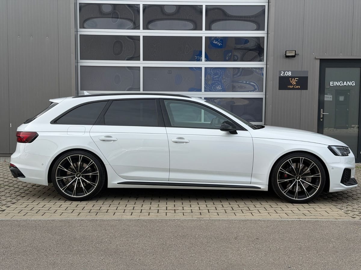 Audi RS4 Avant 2.9 TFSIquattro|NonOPF|280|RSAbgas|B&O foto 8