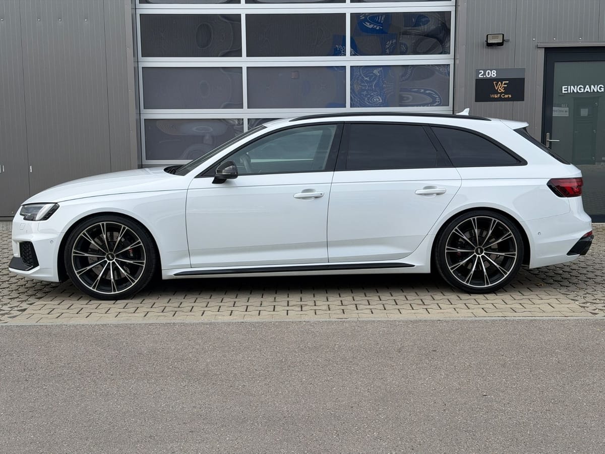 Audi RS4 Avant 2.9 TFSIquattro|NonOPF|280|RSAbgas|B&O foto 9