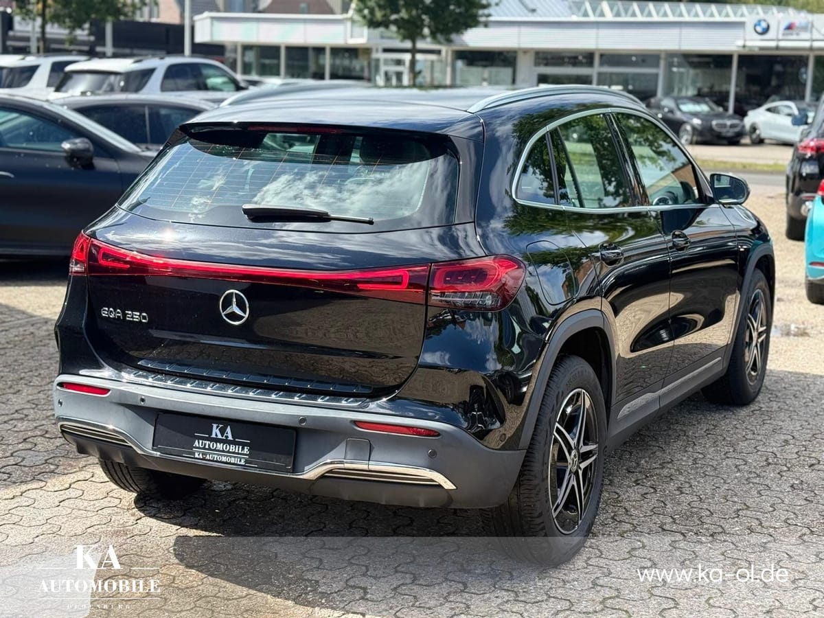 Mercedes-Benz EQA 250 AMG Line Navi/Distronic/Klima/LED/BC/eFH foto 6