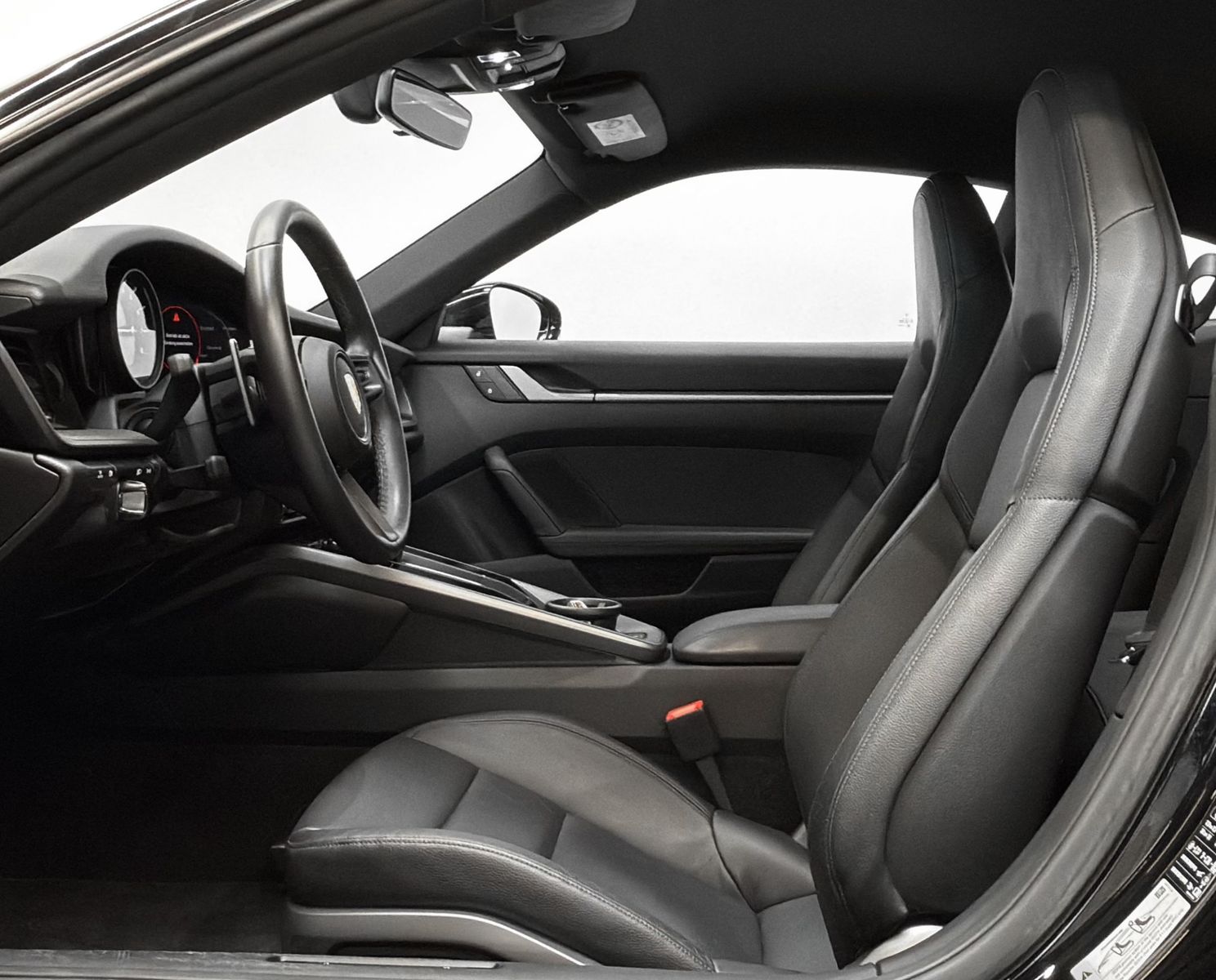 Porsche 992 Carrera PDK Kamera 90 Liter Sportsitz foto 13