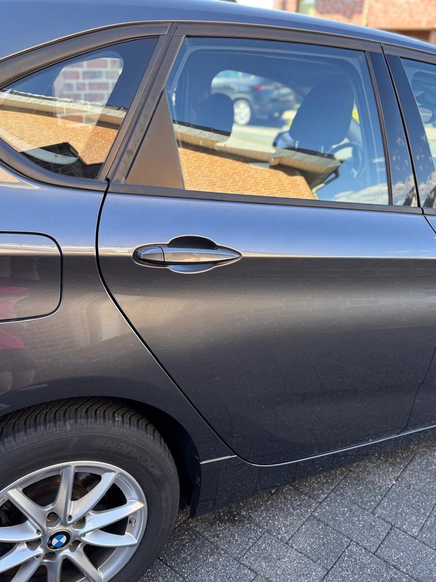 BMW 220 Active Tourer 220i Steptronic DCT Advant... foto 6