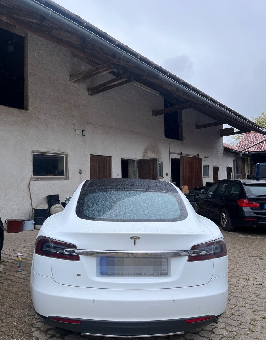 Tesla Model S Dual 70 D FREE CHARGING foto 3