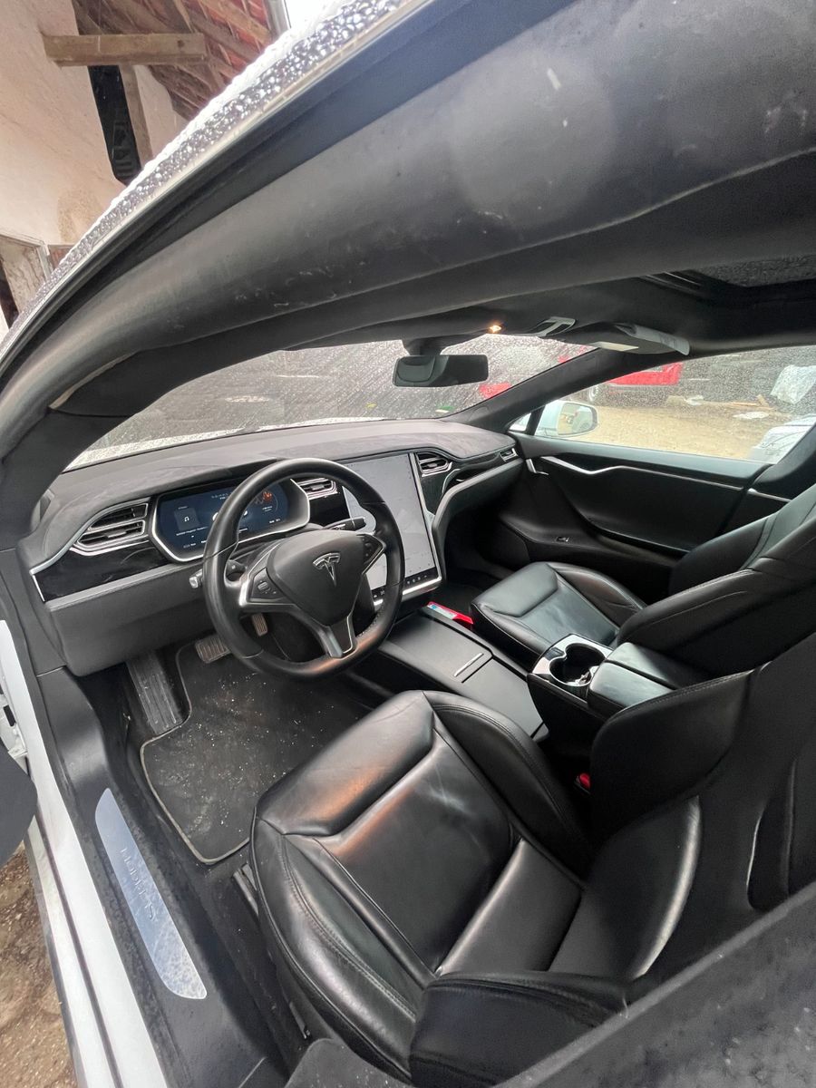 Tesla Model S Dual 70 D FREE CHARGING foto 9