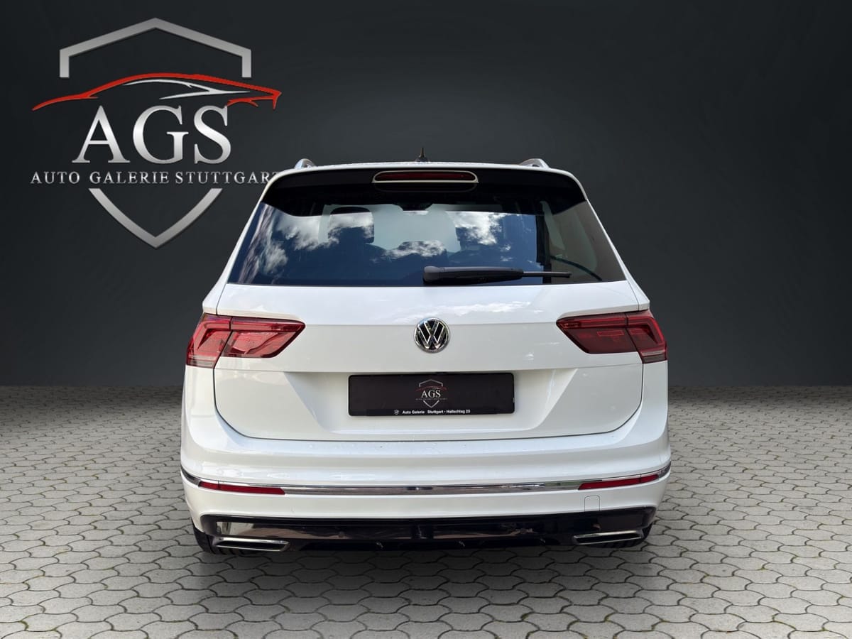 Volkswagen Tiguan 2.0 TDI 4MOTION R-LINE PANO TEMP 360 KAM foto 4