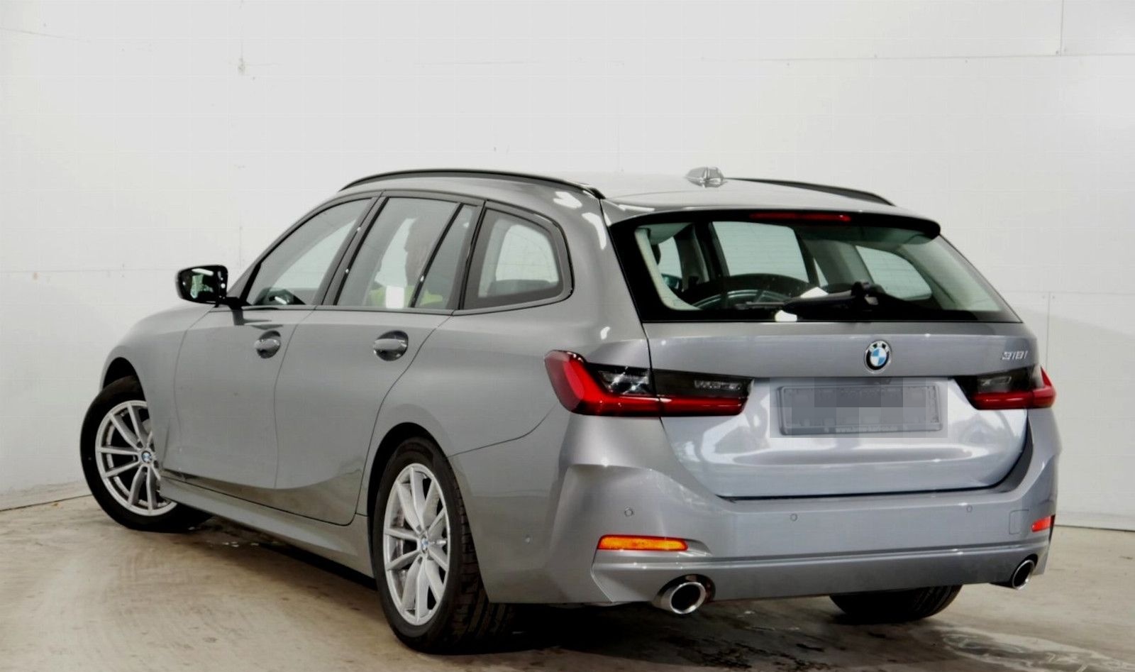 BMW 318i Touring Sport HUD Driving eSitze Sound Kam foto 3