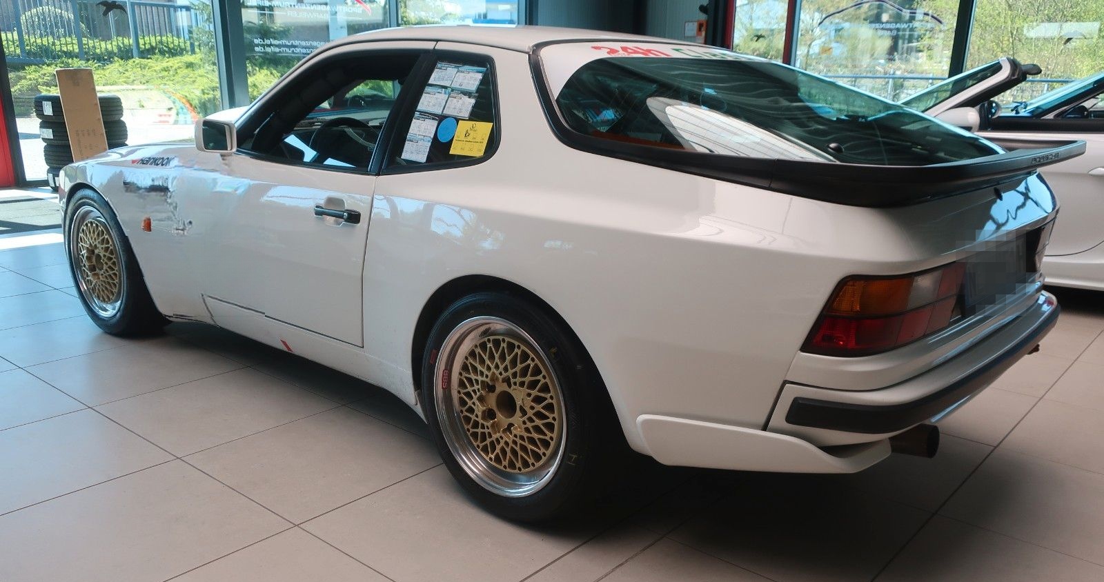 Porsche 944 Turbo Cup / Straßenzulassung foto 5