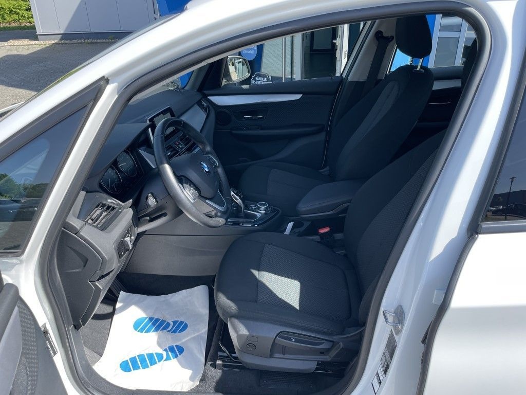 BMW 218i Active Tourer Aut. Advantage Navi SH Tempom foto 11