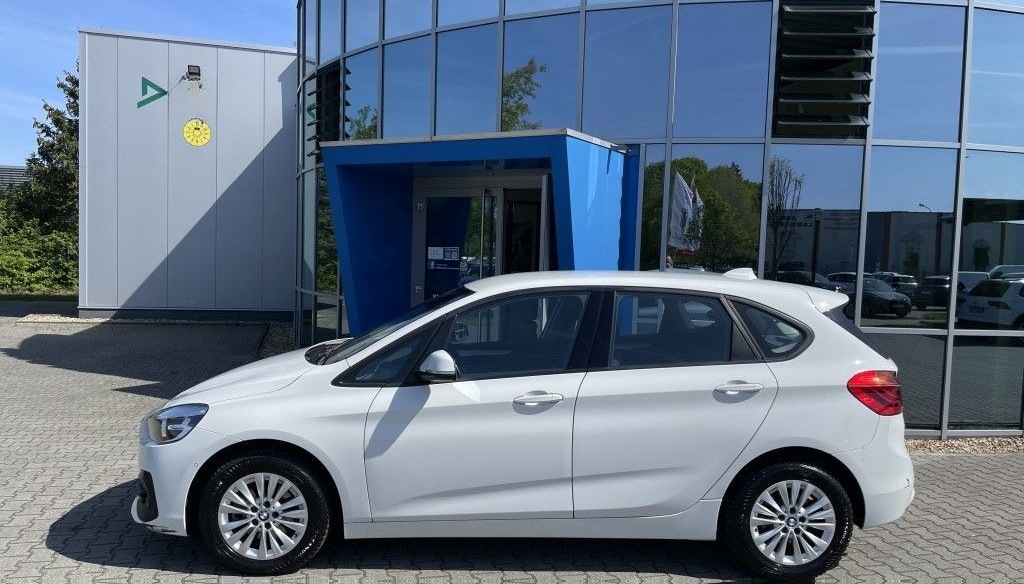 BMW 218i Active Tourer Aut. Advantage Navi SH Tempom foto 4