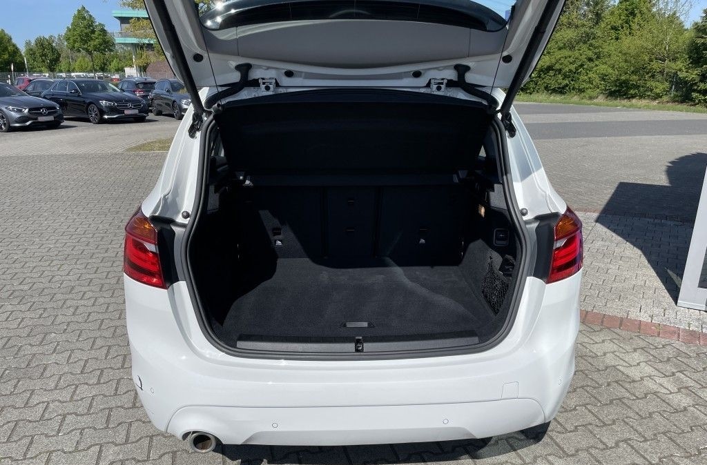 BMW 218i Active Tourer Aut. Advantage Navi SH Tempom foto 5