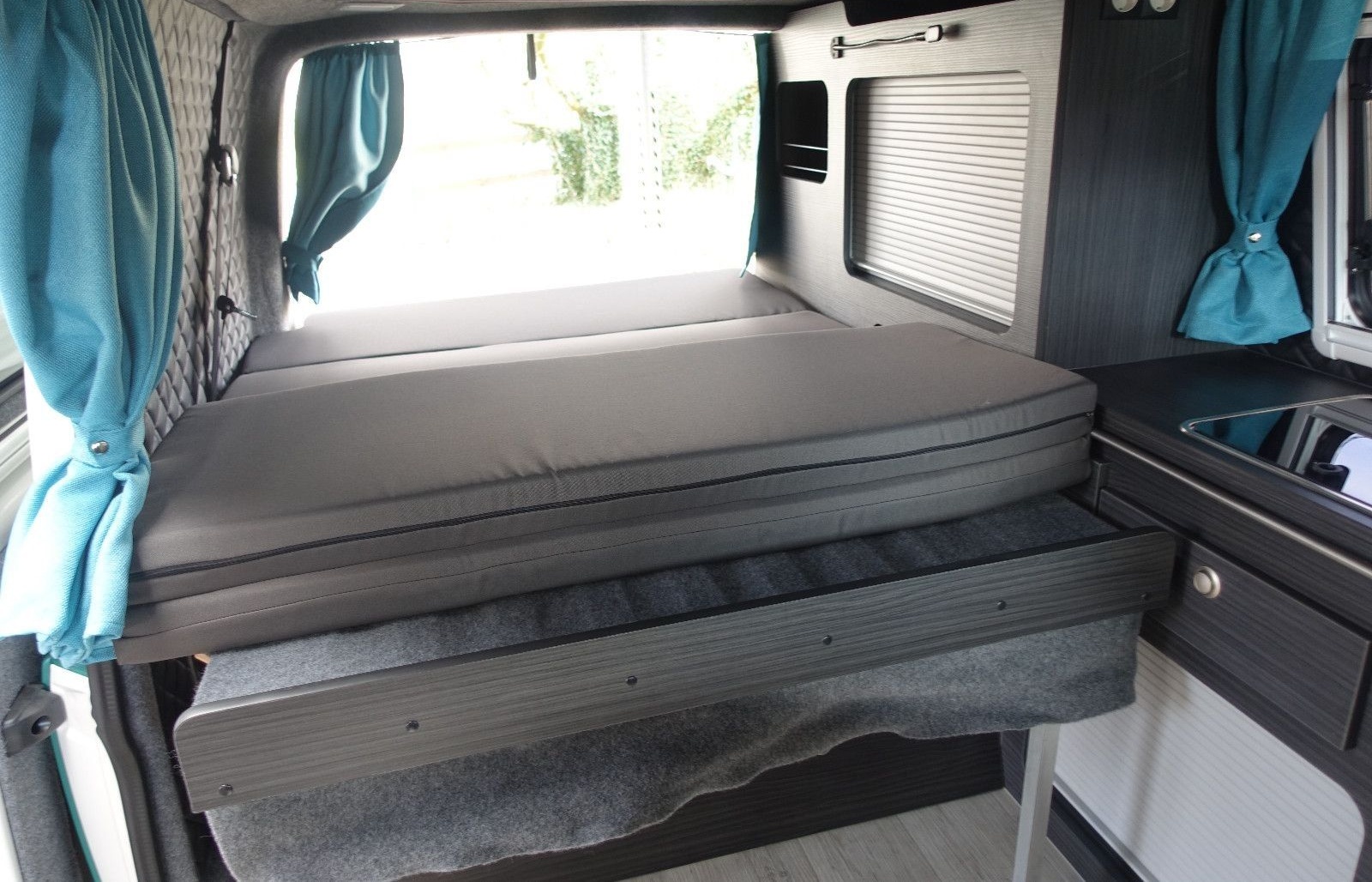 Volkswagen T6 .1 ''OceanCamper by BonVoyage'' neuer Ausbau foto 14