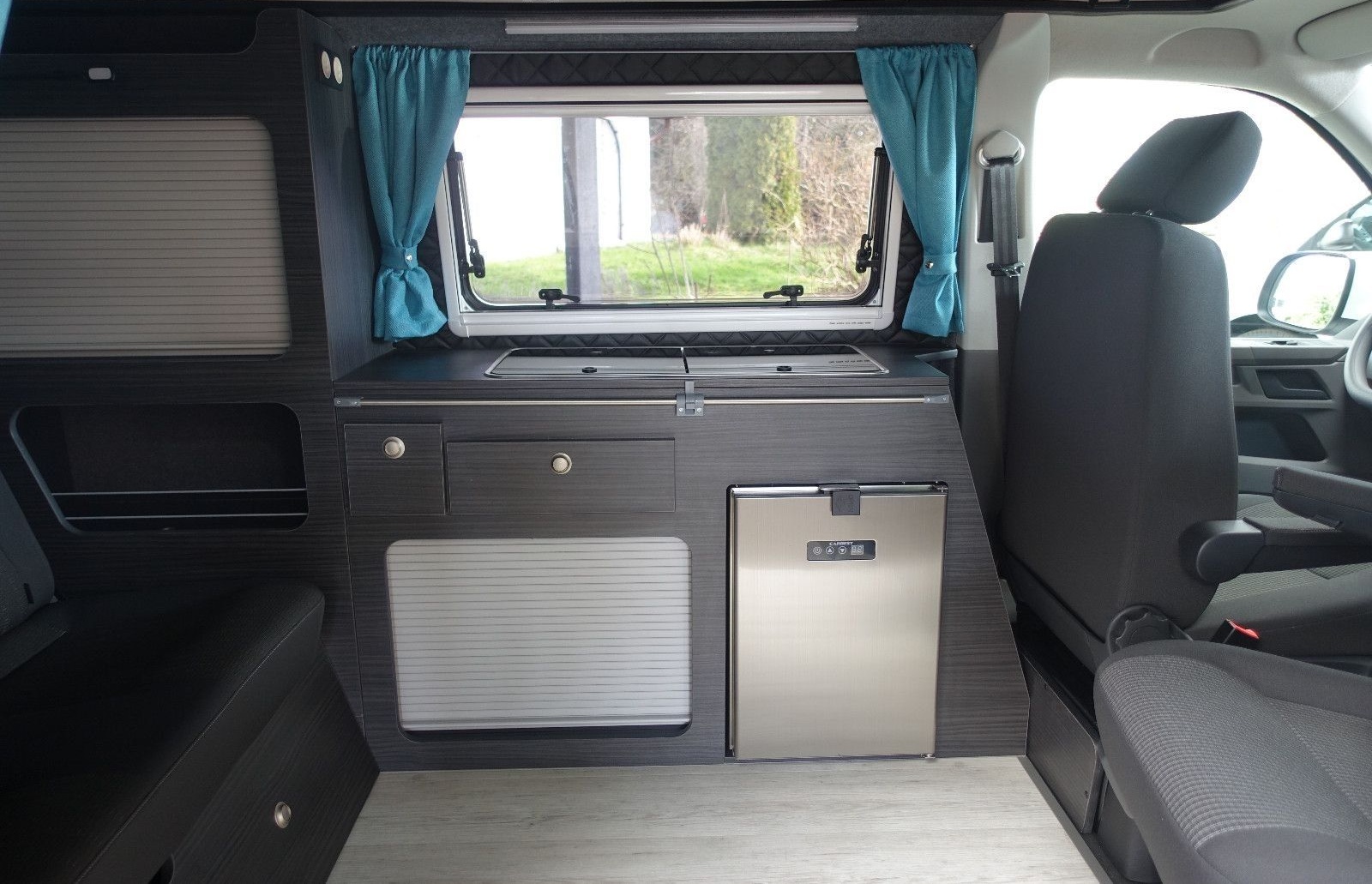 Volkswagen T6 .1 ''OceanCamper by BonVoyage'' neuer Ausbau foto 22