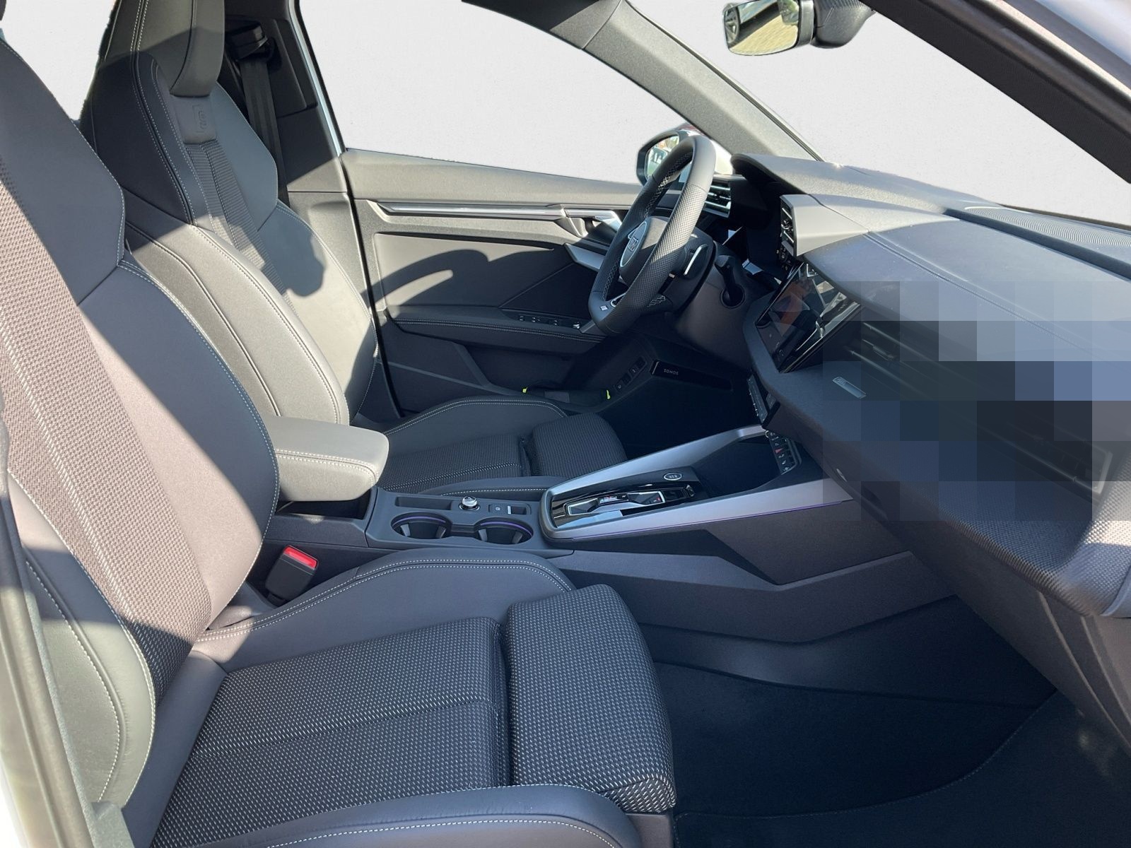 Audi A3 Sportback 40 TFSI e S line Matrix Pano ACC foto 16