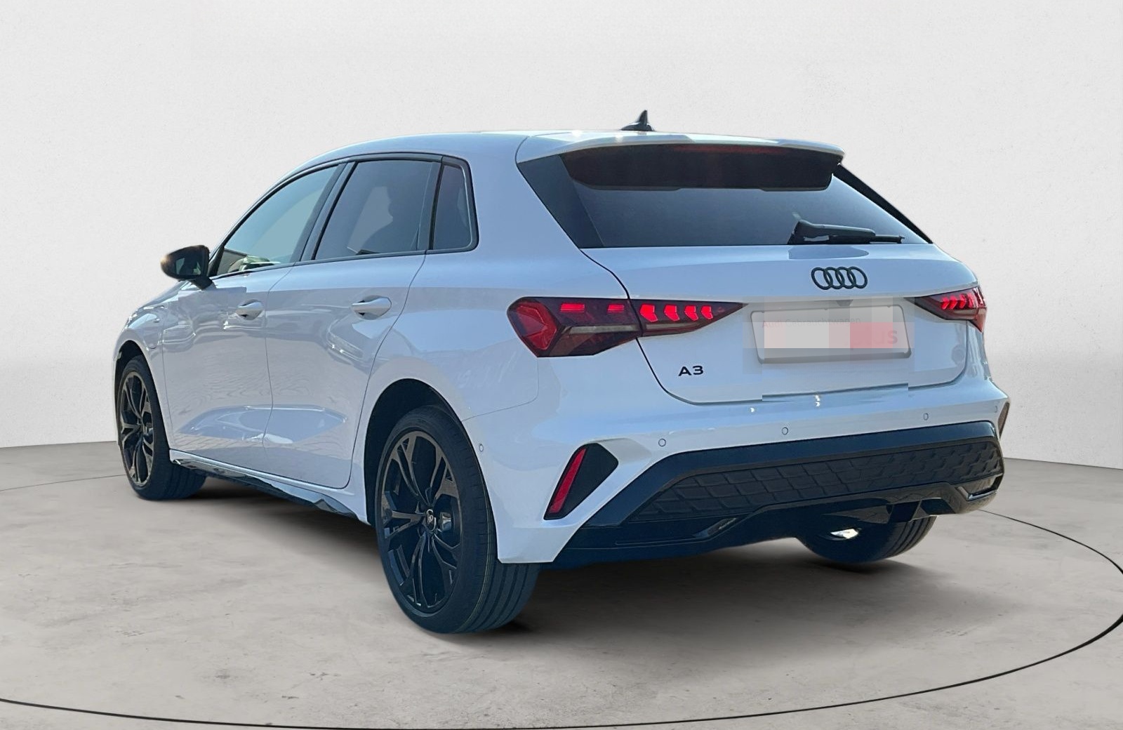 Audi A3 Sportback 40 TFSI e S line Matrix Pano ACC foto 4