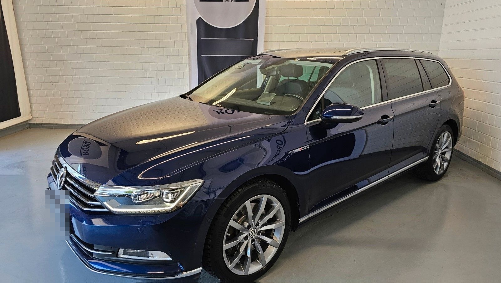 Volkswagen Passat Variant 2.0 TDI R-Line 4Motion + HeadUp foto 2