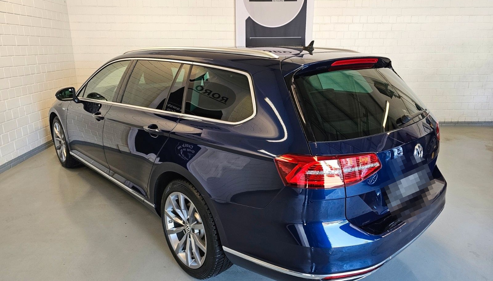 Volkswagen Passat Variant 2.0 TDI R-Line 4Motion + HeadUp foto 6