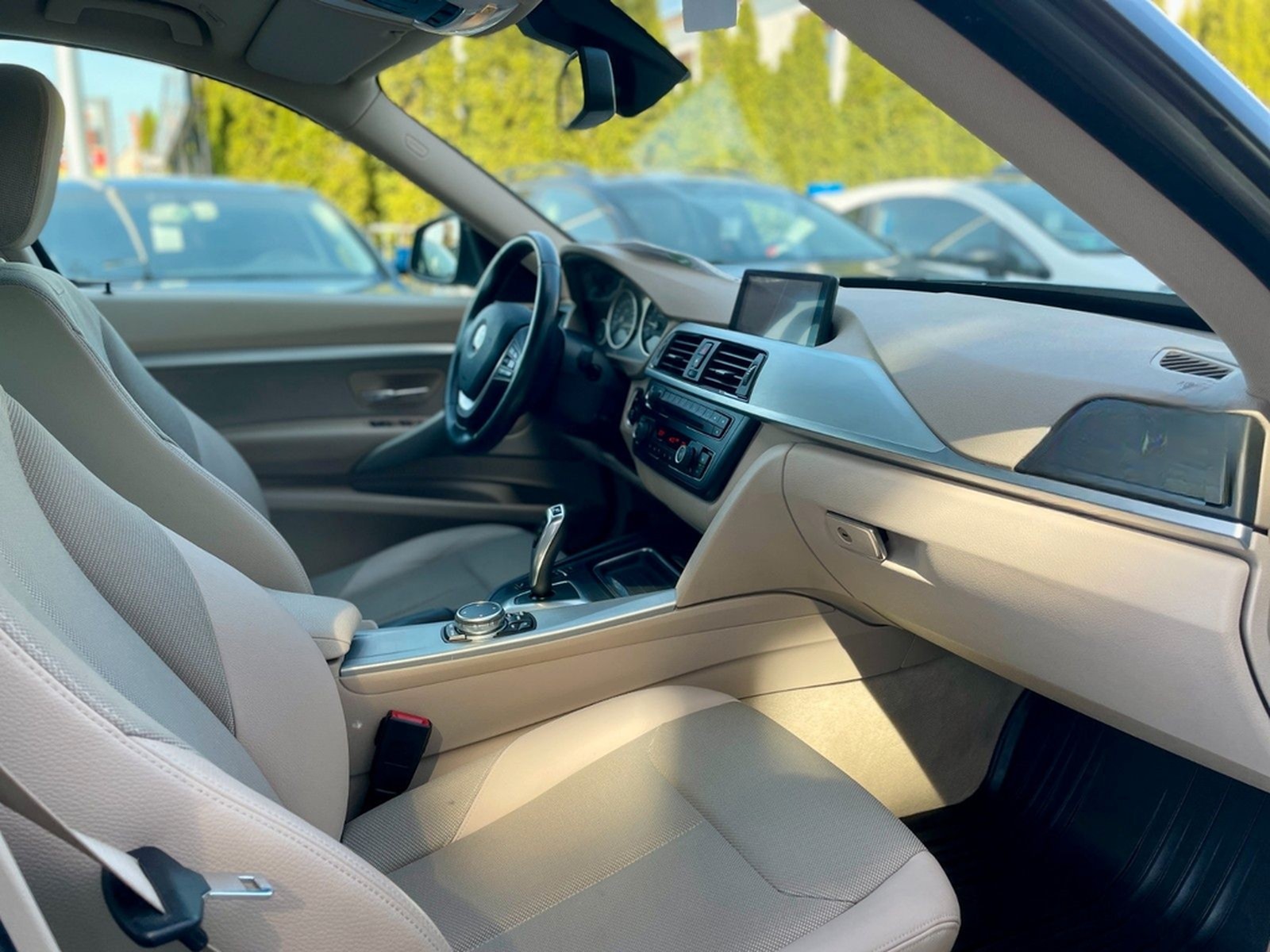 BMW 328iA Gran Turismo *NAVI PROF*HUD*AHK*KAMERA*SH* foto 26