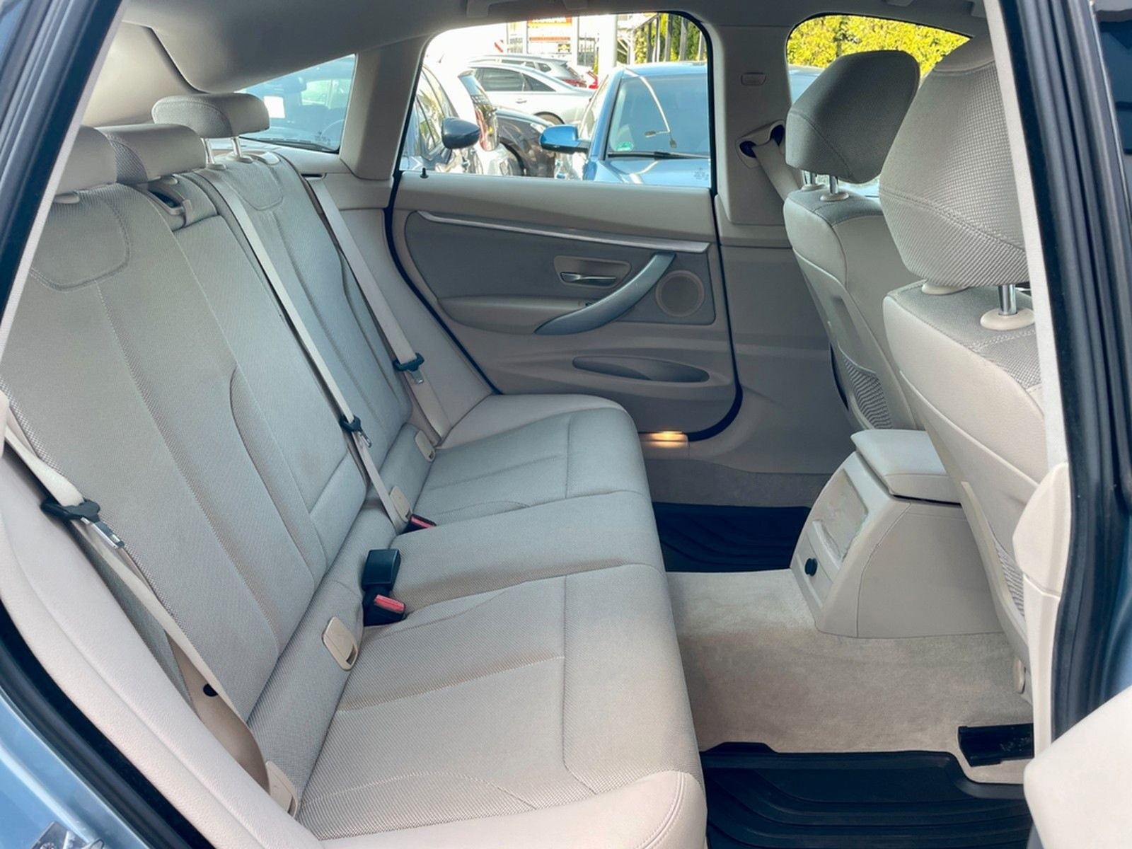 BMW 328iA Gran Turismo *NAVI PROF*HUD*AHK*KAMERA*SH* foto 28