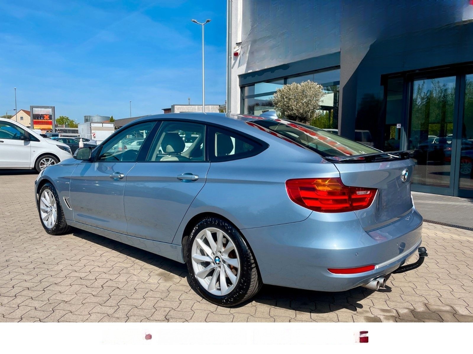 BMW 328iA Gran Turismo *NAVI PROF*HUD*AHK*KAMERA*SH* foto 10