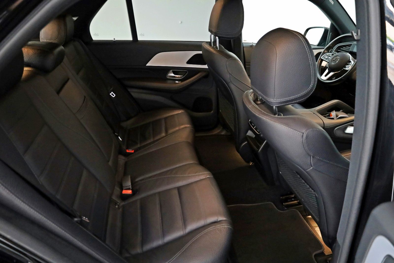 Mercedes-Benz GLE 350de 4M Leder Navi LED Park Pak 360° AppleC foto 6
