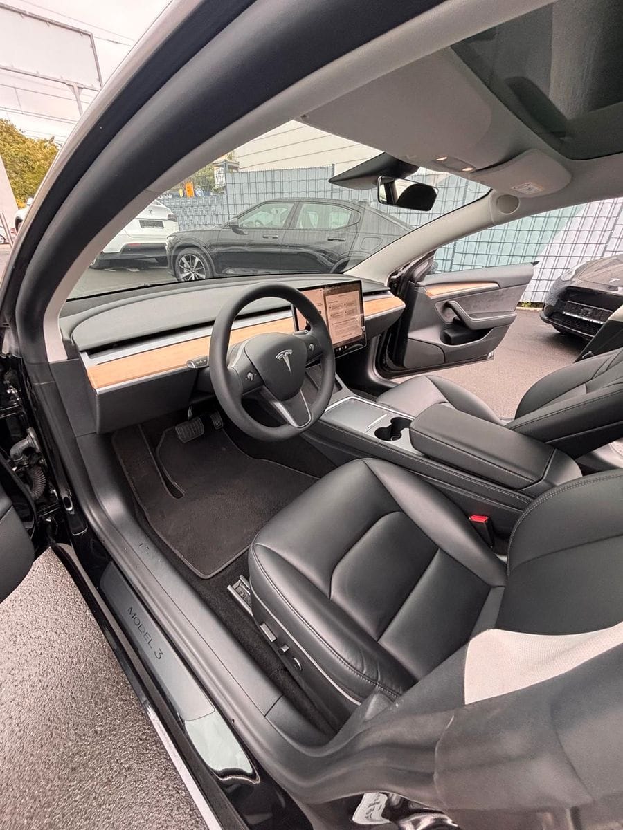 Tesla Model 3 Long Range RWD foto 15