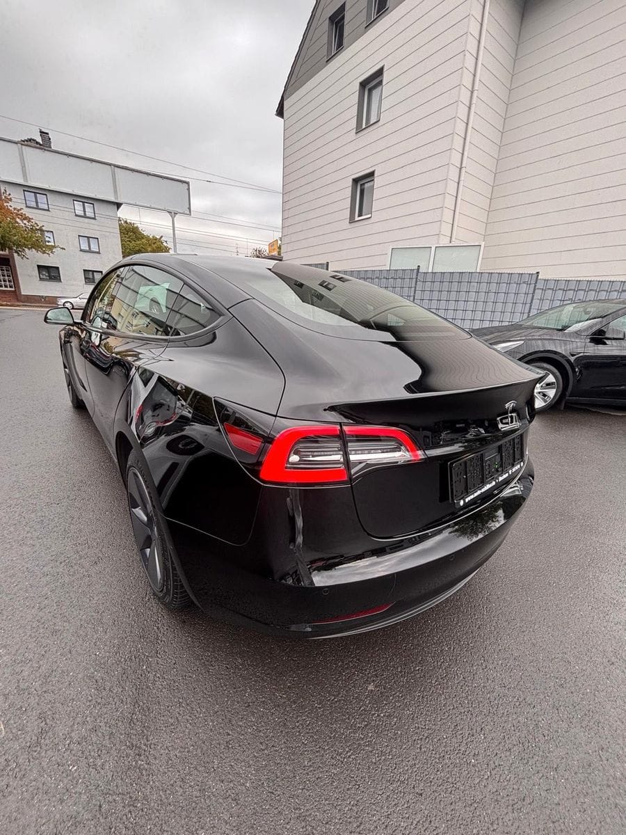Tesla Model 3 Long Range RWD foto 3