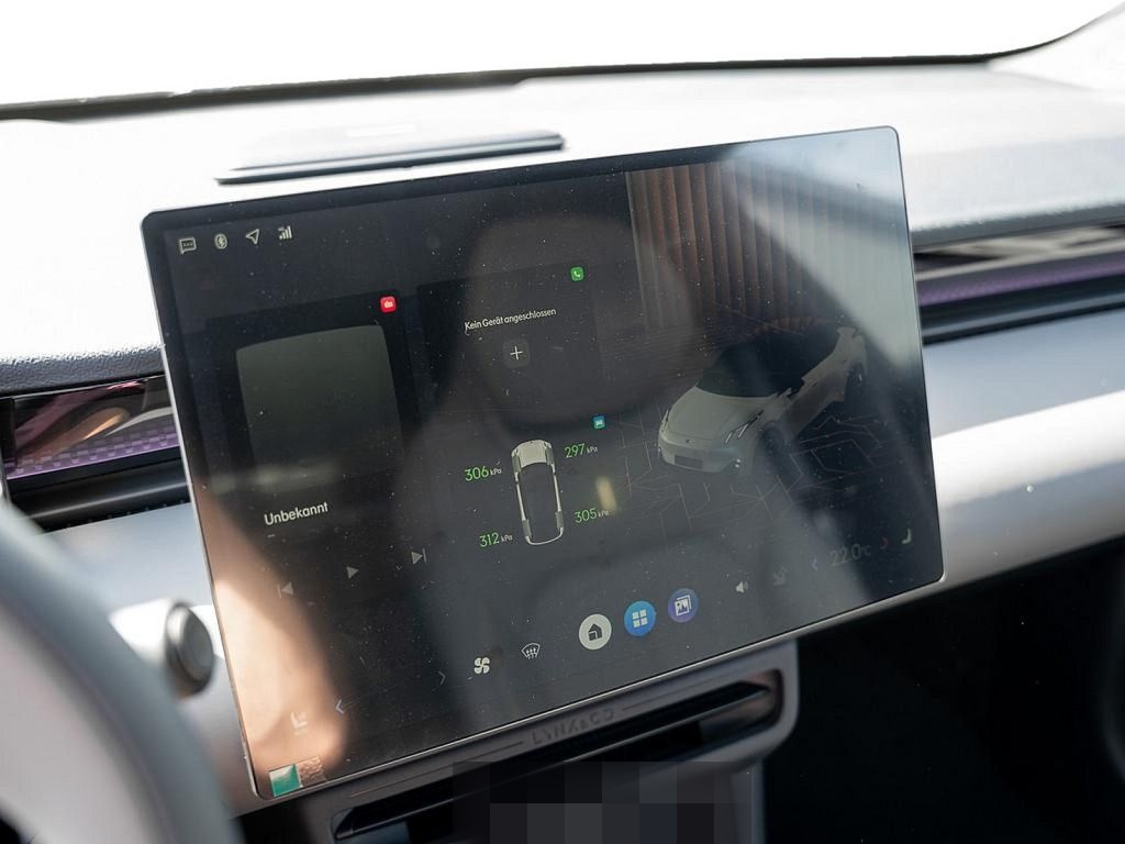 Lynk&Co 02 More MY 25 / Facelift foto 10