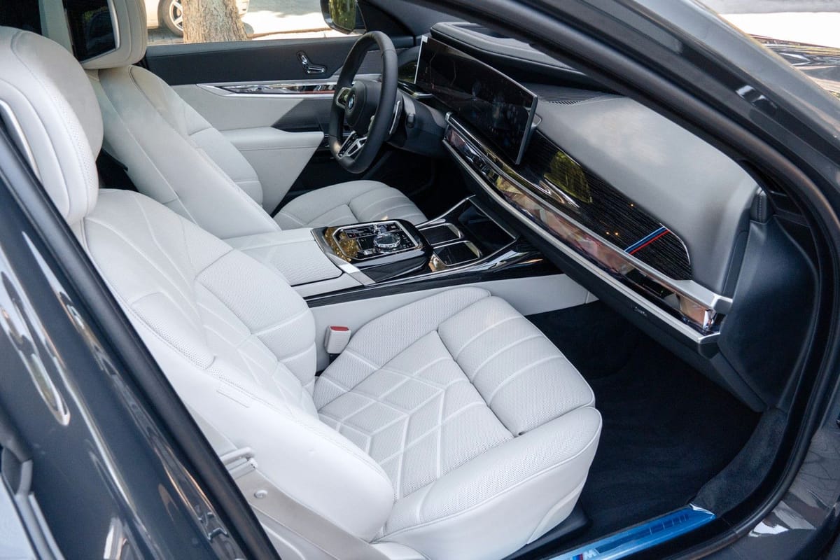 BMW 740d M PRO.MASSAGE.SKY.CRISTAL.INDIVIDUAL5/100 foto 13