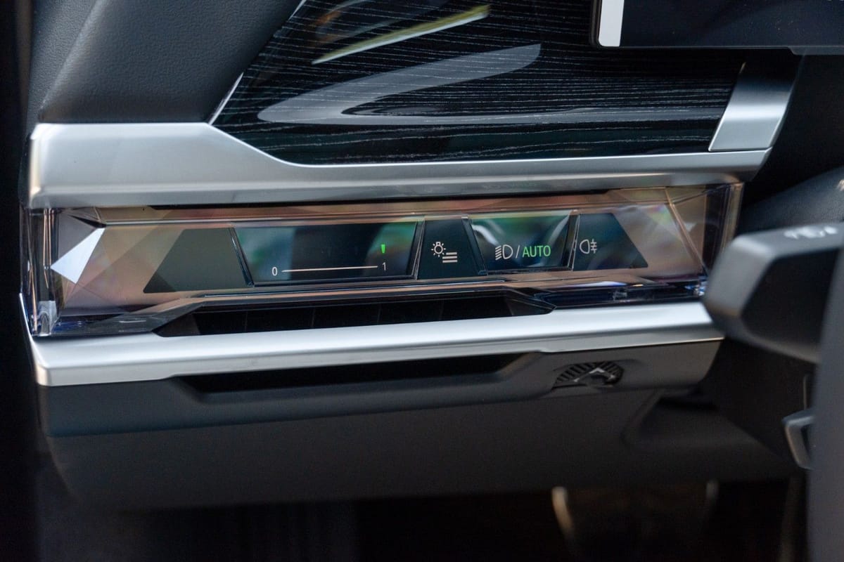 BMW 740d M PRO.MASSAGE.SKY.CRISTAL.INDIVIDUAL5/100 foto 21