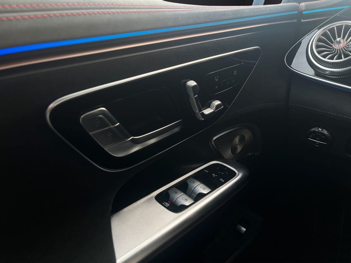 Mercedes-Benz EQE 43 4Matic AMG Night PANO Burmester 360° foto 10