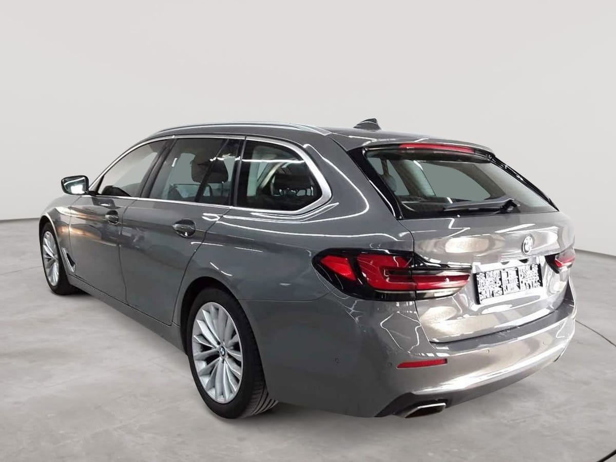 BMW 530i xDrive Touring Aut. Luxury Line foto 5